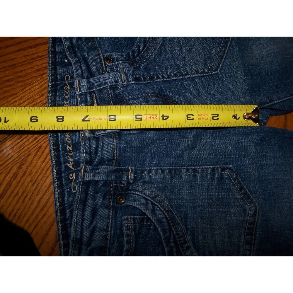 Arizona Jean Co Girls Medium Wash Denim Capri Jeans Sequin Back Pockets Size 10S